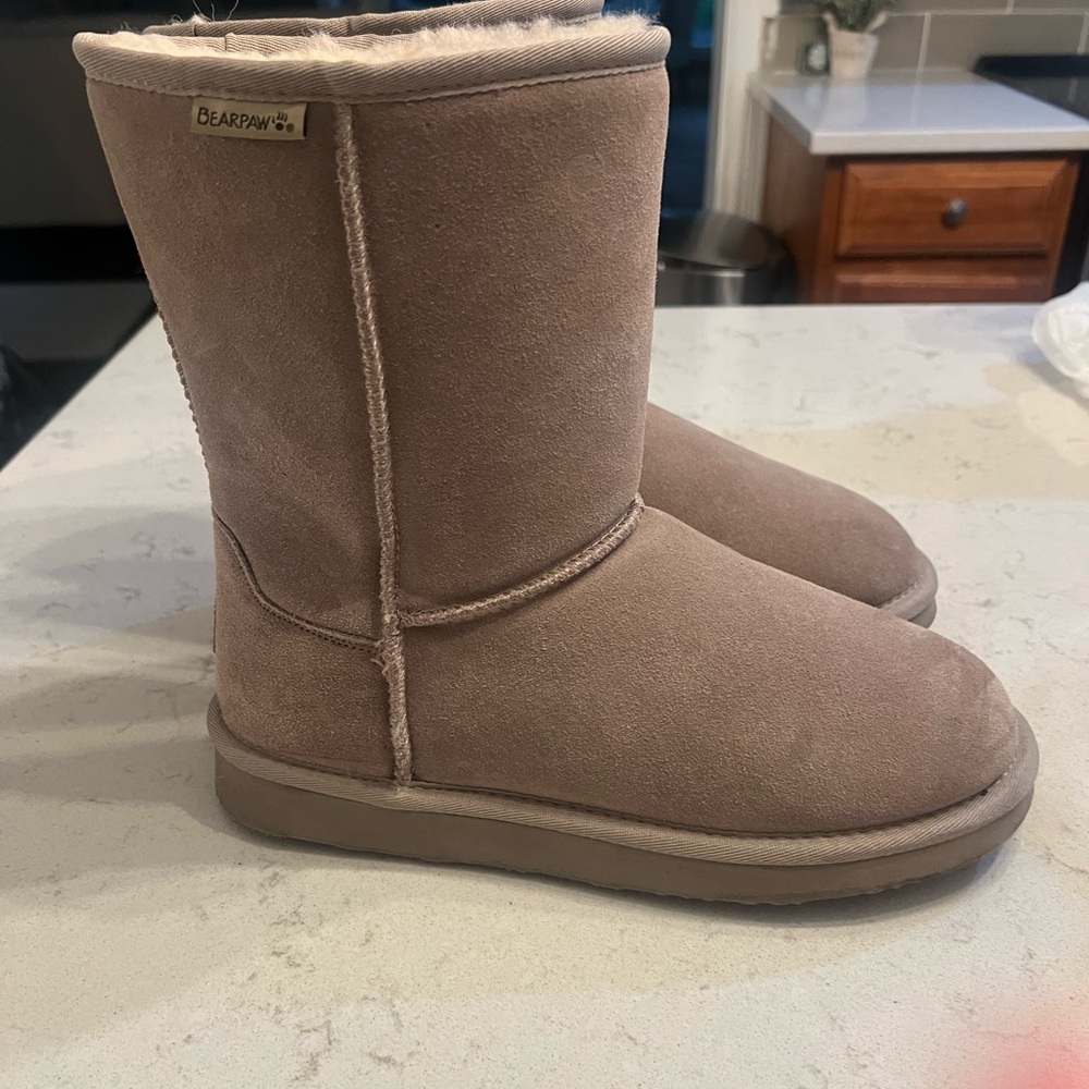 BearPaw Light Brown Suede Boots